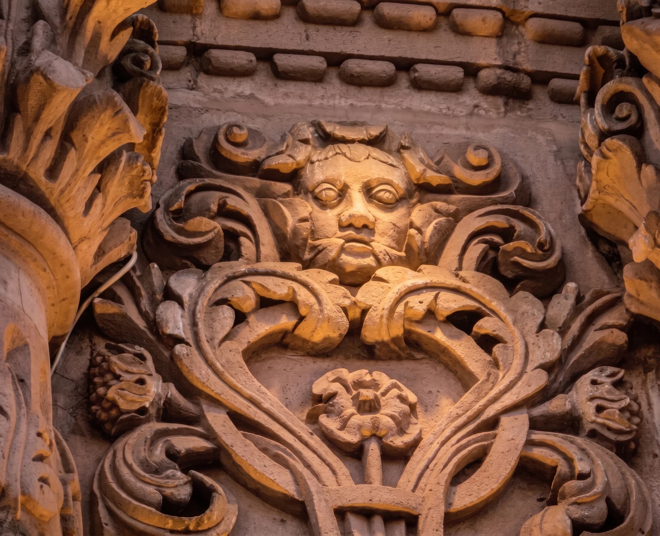 Columnas Adosadas
