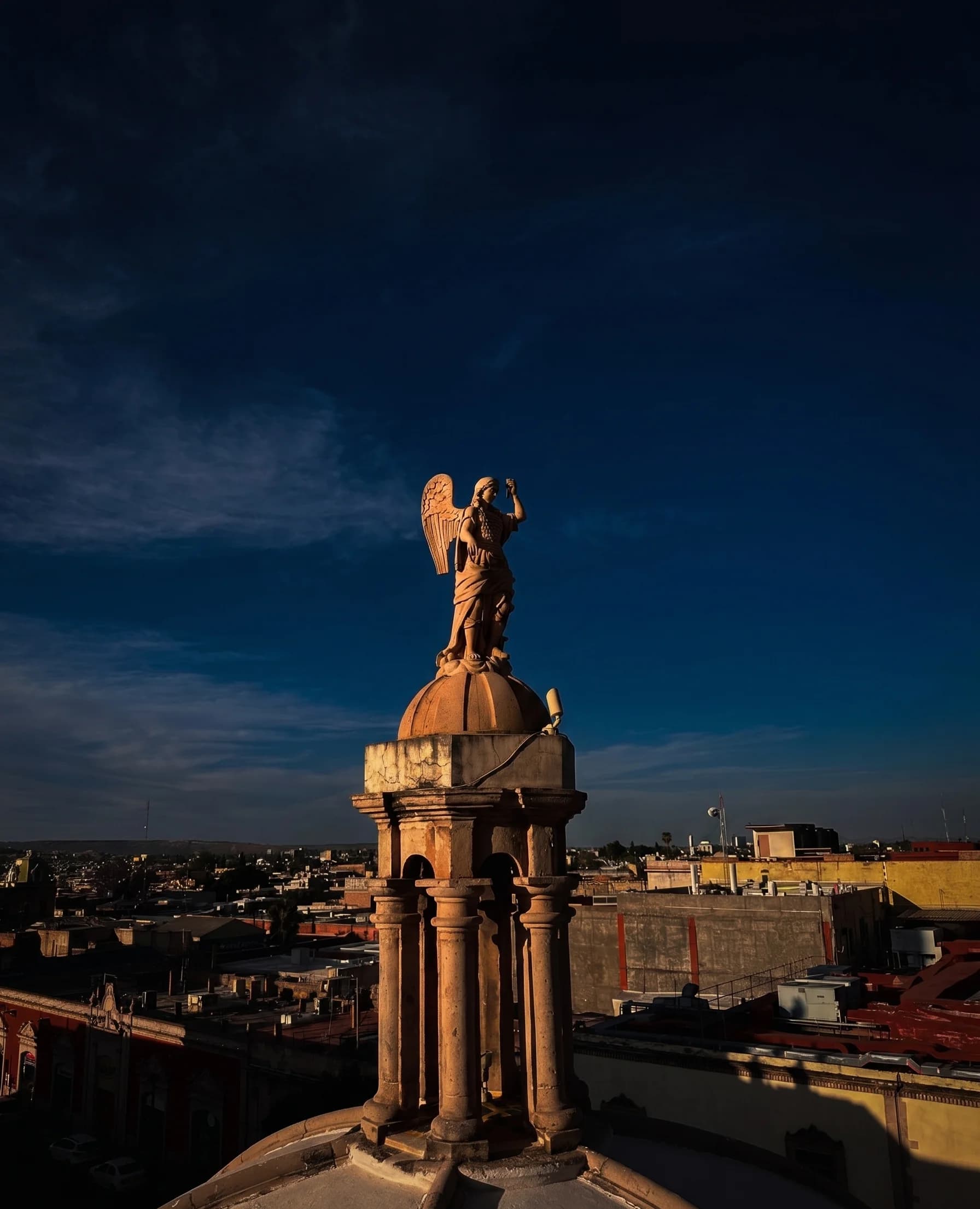 Arcángeles San Gabriel / San Miguel