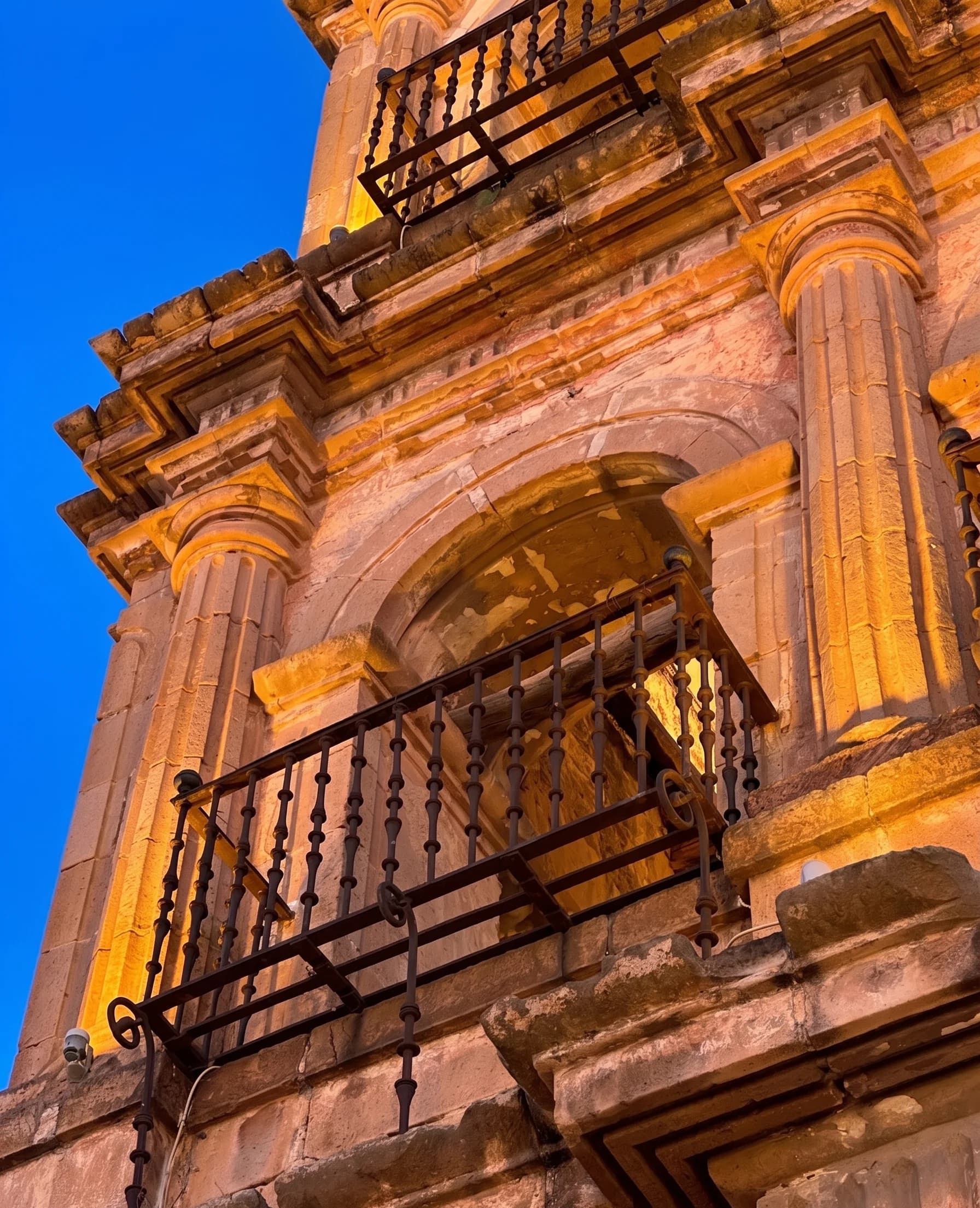 Balconería de Forja Sevillana